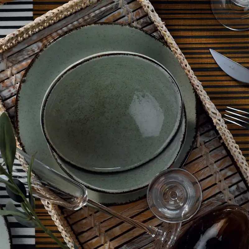Cenový Hit Jídelní sada 18 ks zelená/porcelán
