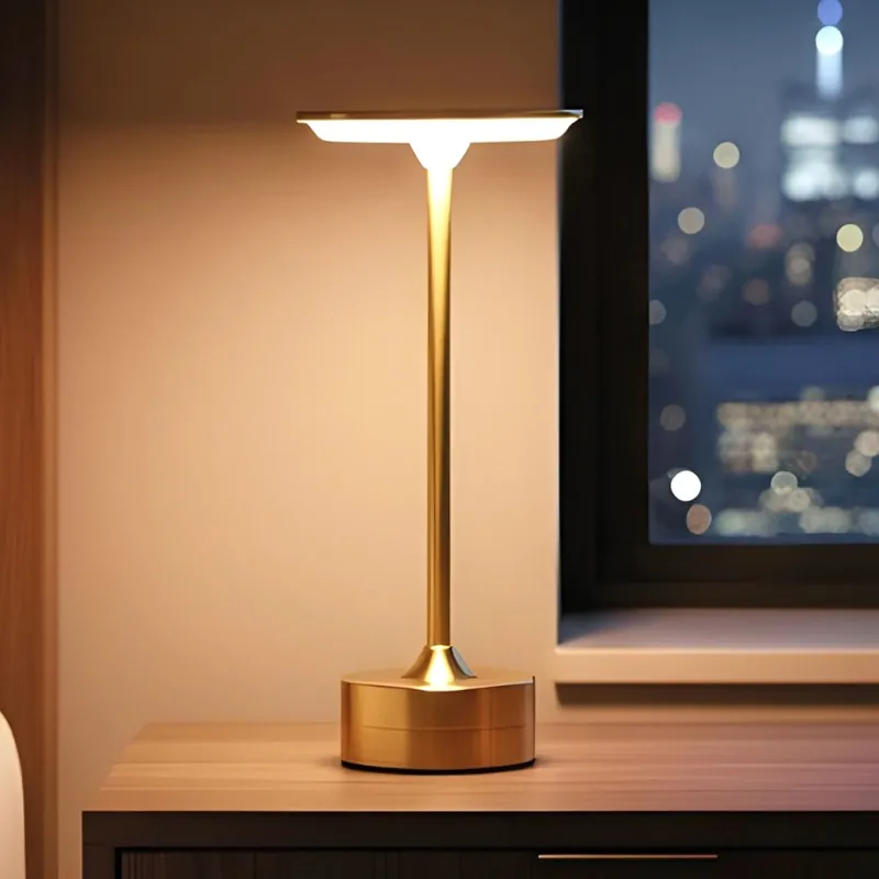 LED Stmívatelná nabíjecí stolní lampa NEW YORK LED/1,8W/5V 2700K/4000K/6500K 1200 mAh zlatá Cenová Bomba